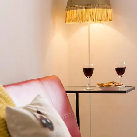 The Bica Hideaway * Lisbon