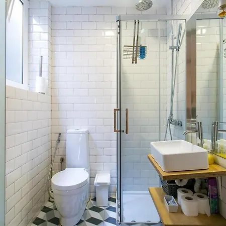 The Bica Hideaway Apartment Lisbon